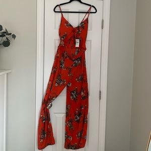 Floral Jumpsuit with cutout BNWT